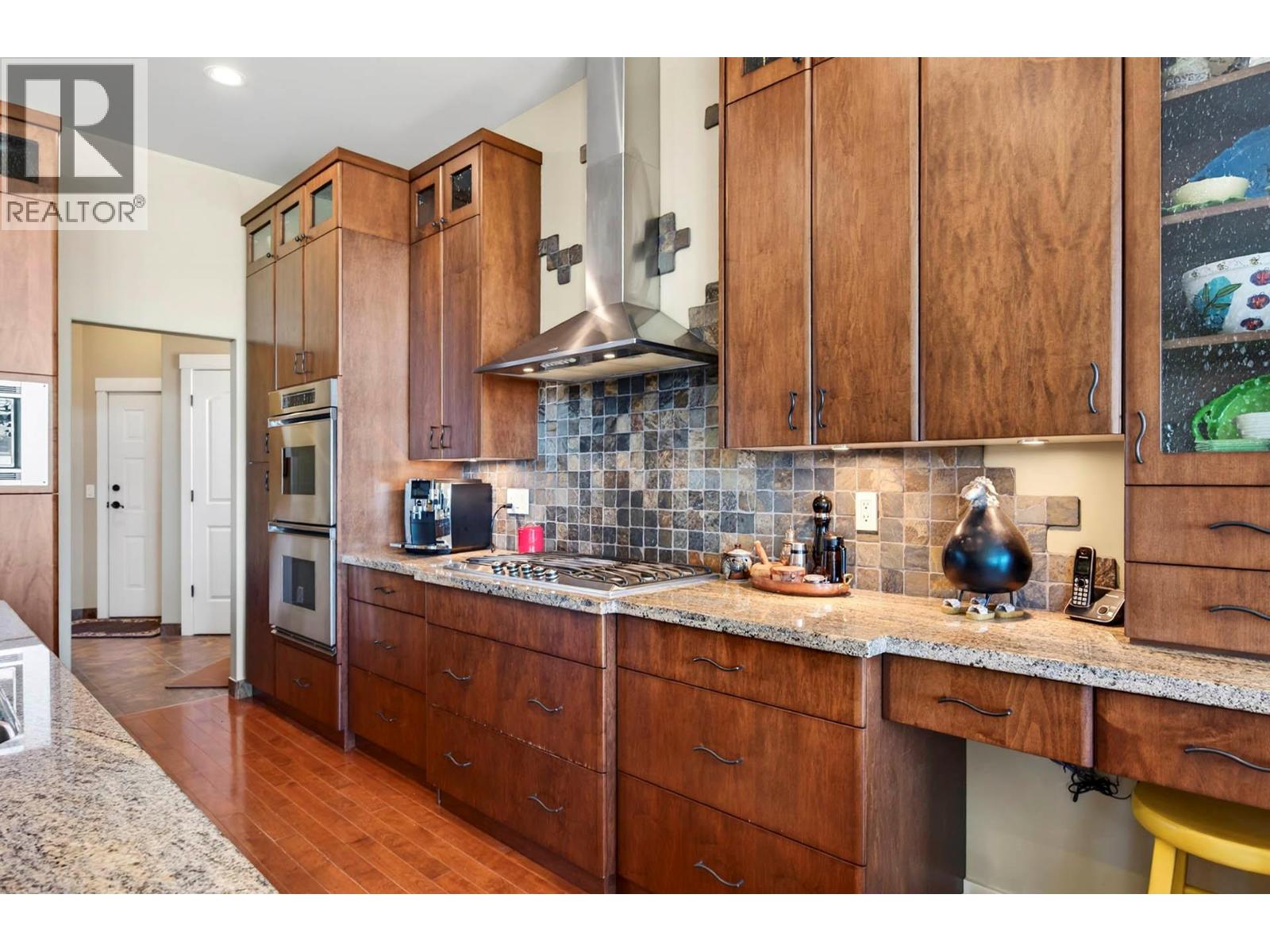 424 AZURE Place Kamloops Photo 10 424 AZURE Place Kamloops Photo 10