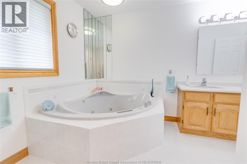 470 Corbett Drive, Lakeshore, Ontario  N8N 4R5 - Photo 40 - 26010448