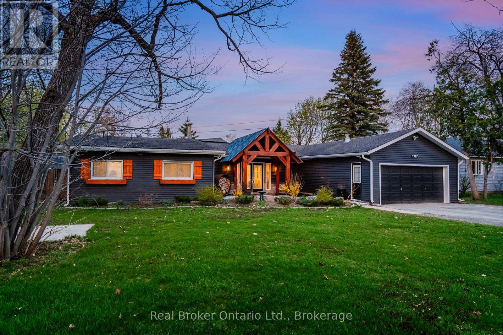 2307 SOMERS BOULEVARD, Innisfil, Ontario