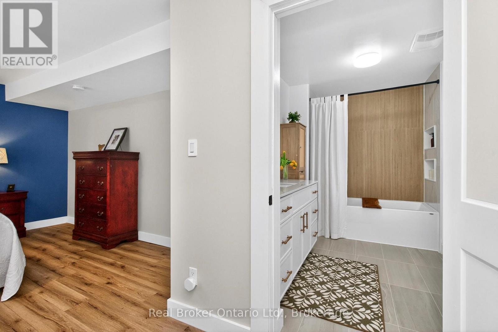 2307 Somers Boulevard, Innisfil, Ontario  L9S 2E8 - Photo 16 - N13098828