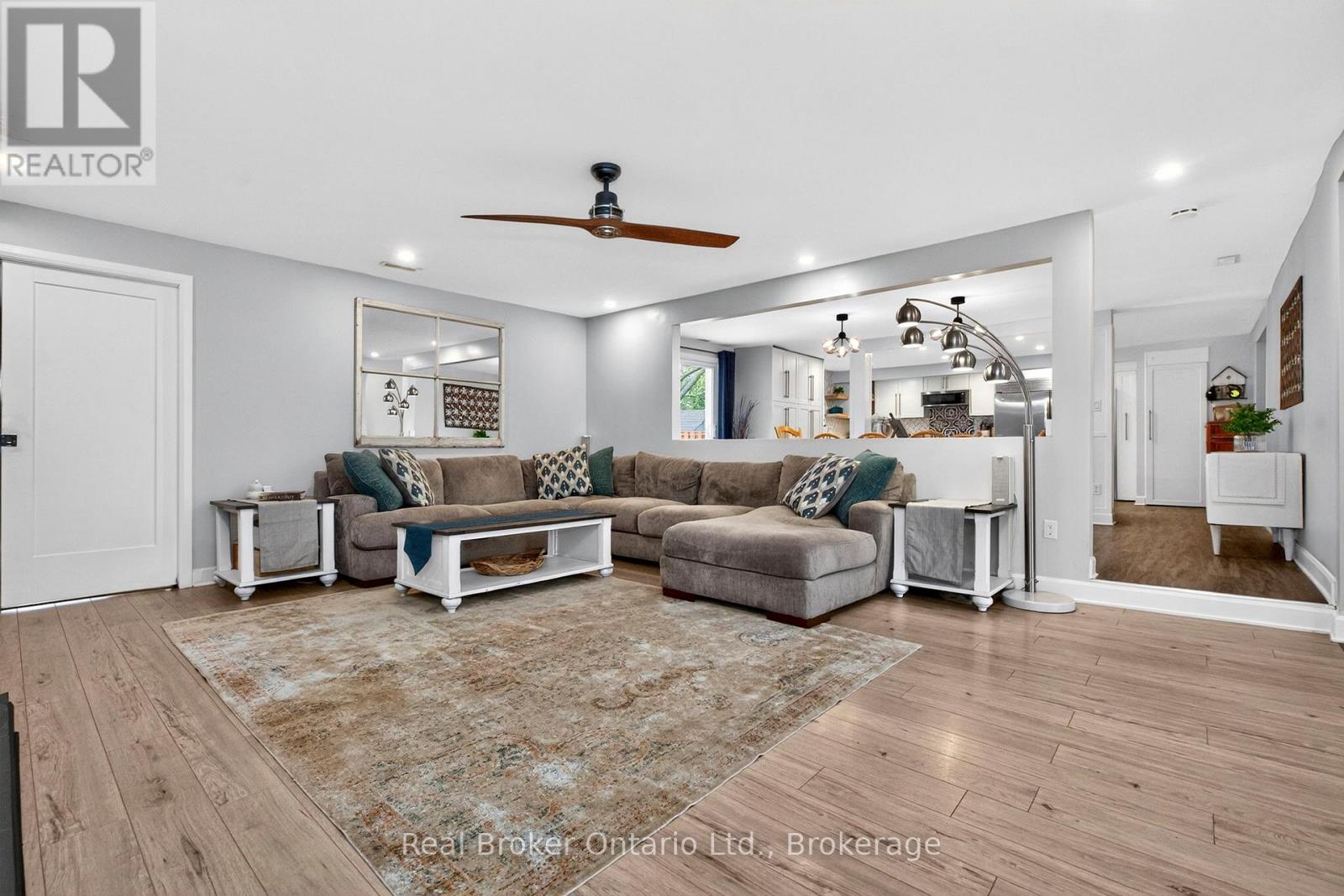 2307 Somers Boulevard, Innisfil, Ontario  L9S 2E8 - Photo 7 - N13098828
