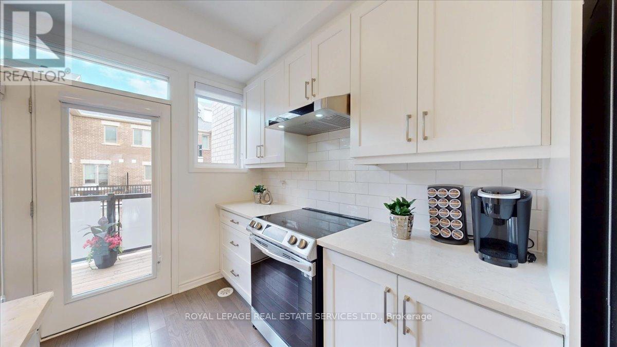 1176 Wheat Boom Drive, Oakville, Ontario  L6H 7W4 - Photo 18 - W13096662