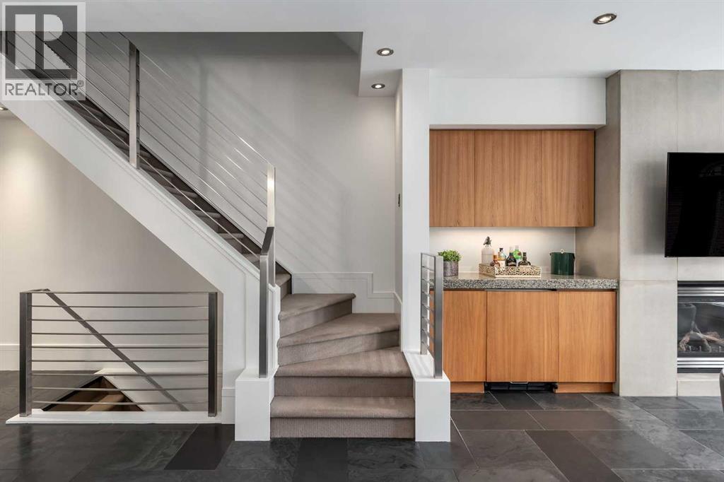 2409 Erlton Street SW, Calgary, Alberta  T2S 2V9 - Photo 8 - A2286388