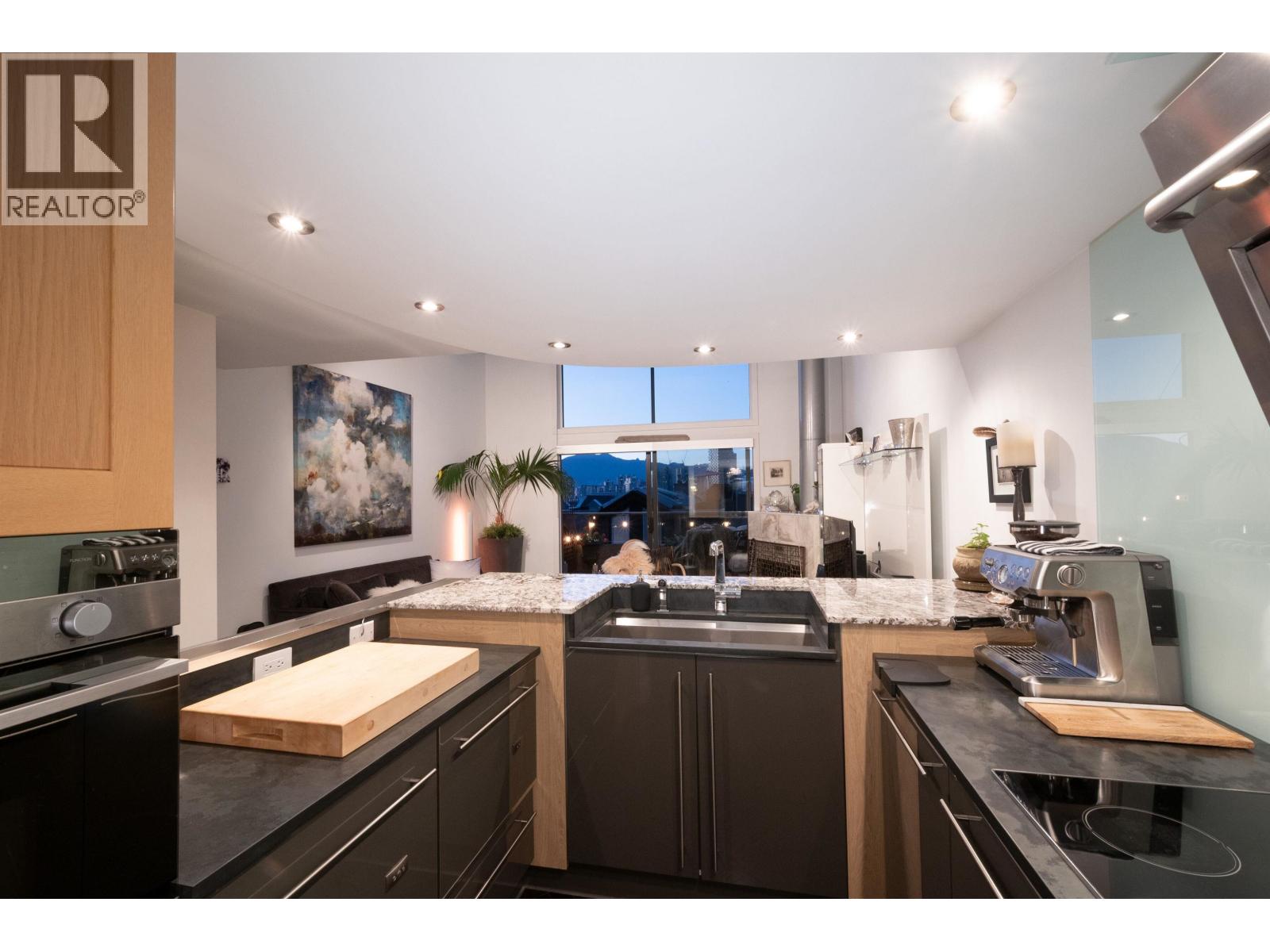 1167 W 8th Avenue, Vancouver, British Columbia  V6H 1C5 - Photo 15 - R3120965