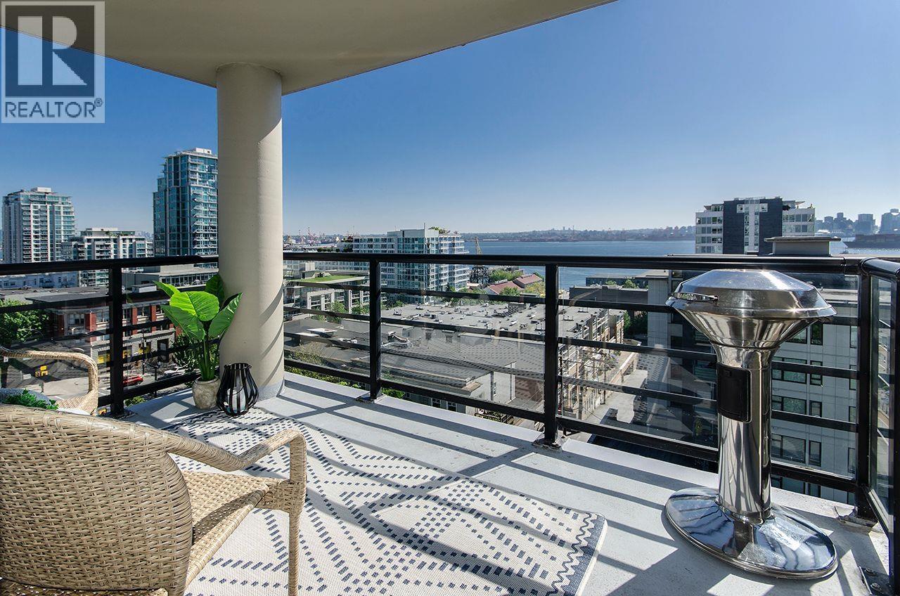 902 124 W 1st Street, North Vancouver, British Columbia  V7M 3N3 - Photo 1 - R3120985