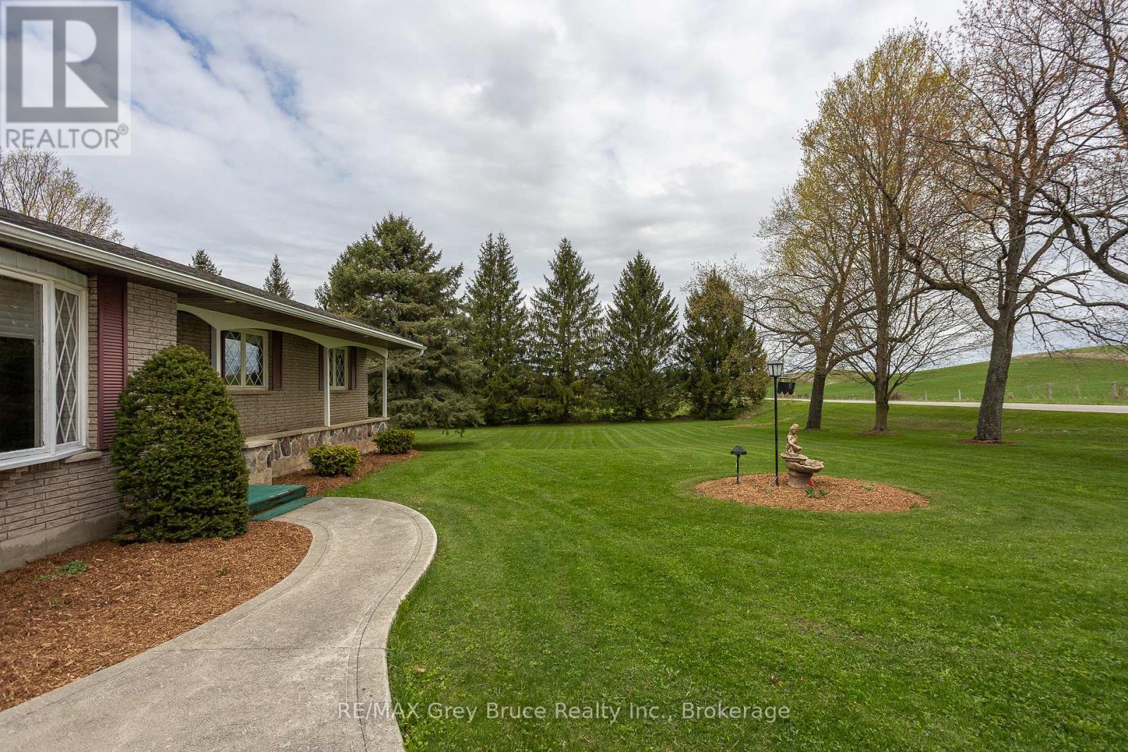 217438 Concession 3 Road, Georgian Bluffs, Ontario  N4K 5N6 - Photo 42 - X13098938