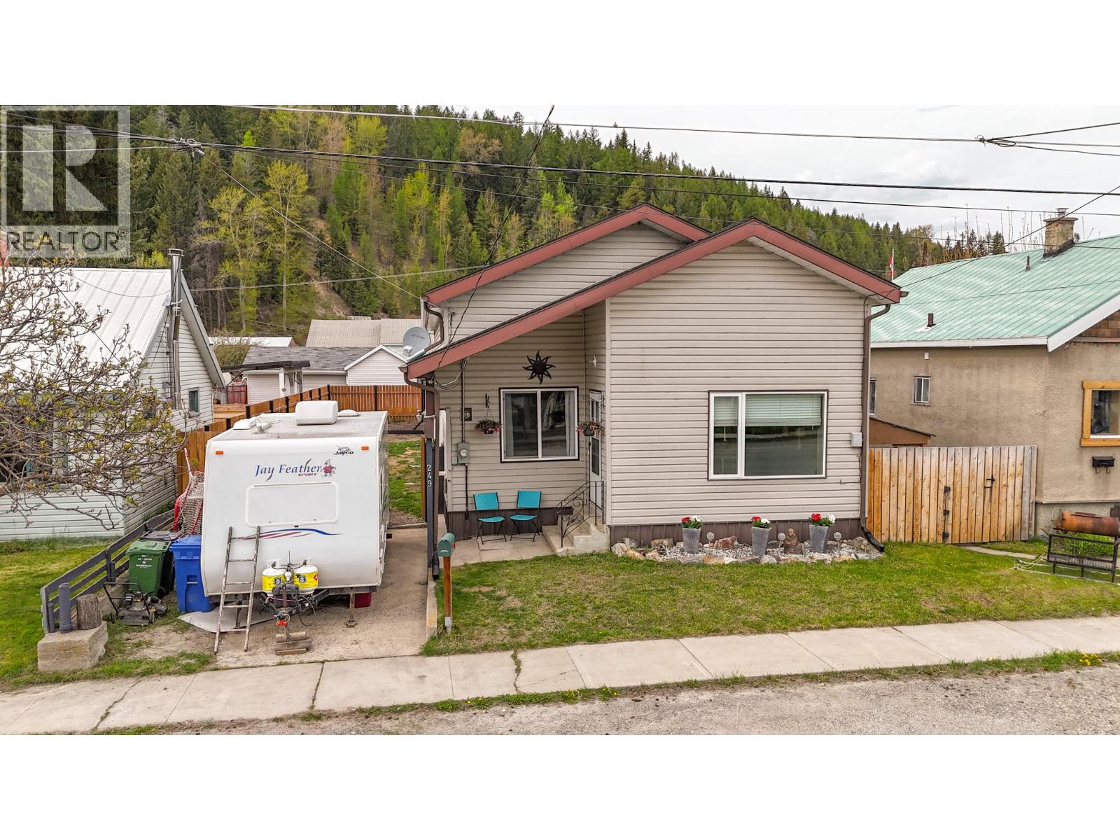 249 Ritchie Street, Kimberley, British Columbia  V1A 1M1 - Photo 1 - 10385510