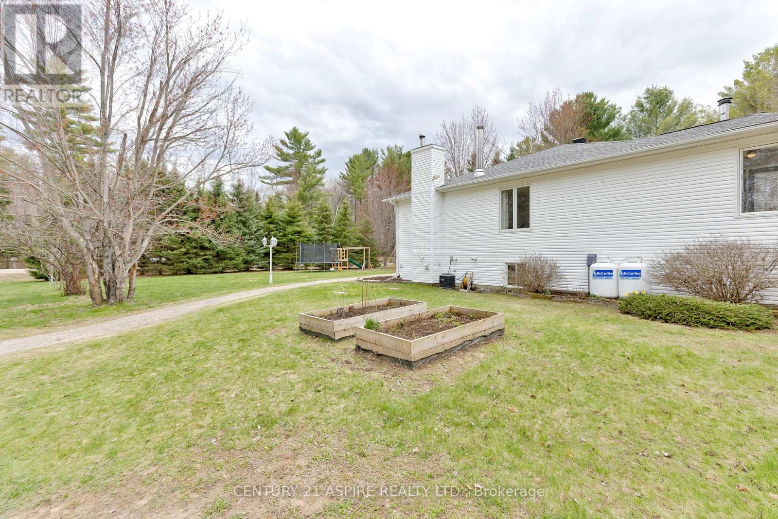 134 Barron Canyon Road, Petawawa, Ontario  K8A 6W7 - Photo 35 - X13094270