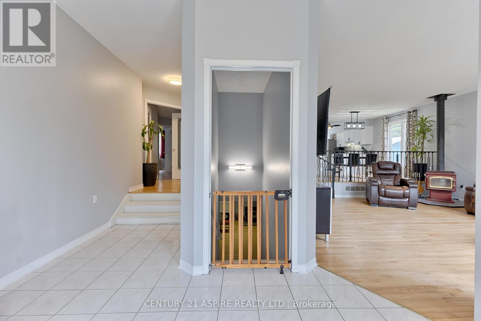 134 Barron Canyon Road, Petawawa, Ontario  K8A 6W7 - Photo 7 - X13094270