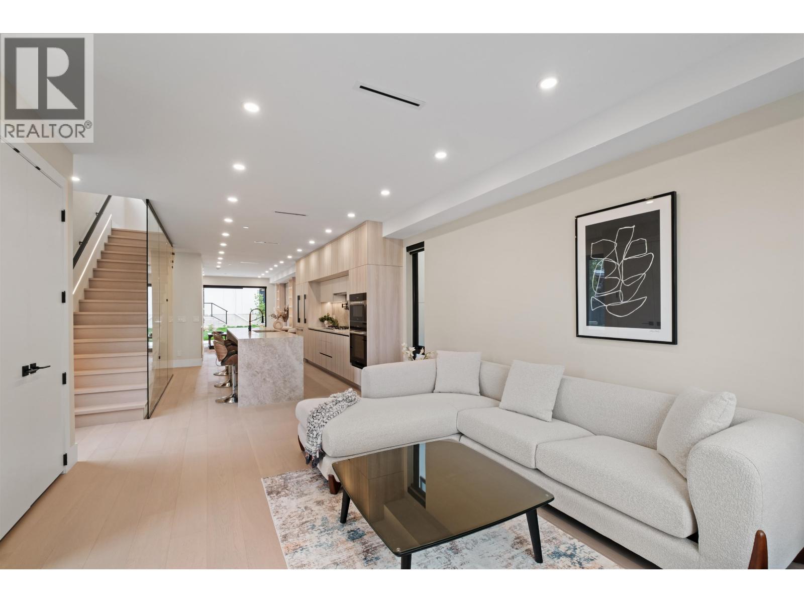 502 E 5th Street, North Vancouver, British Columbia  V7L 1M4 - Photo 11 - R3120962