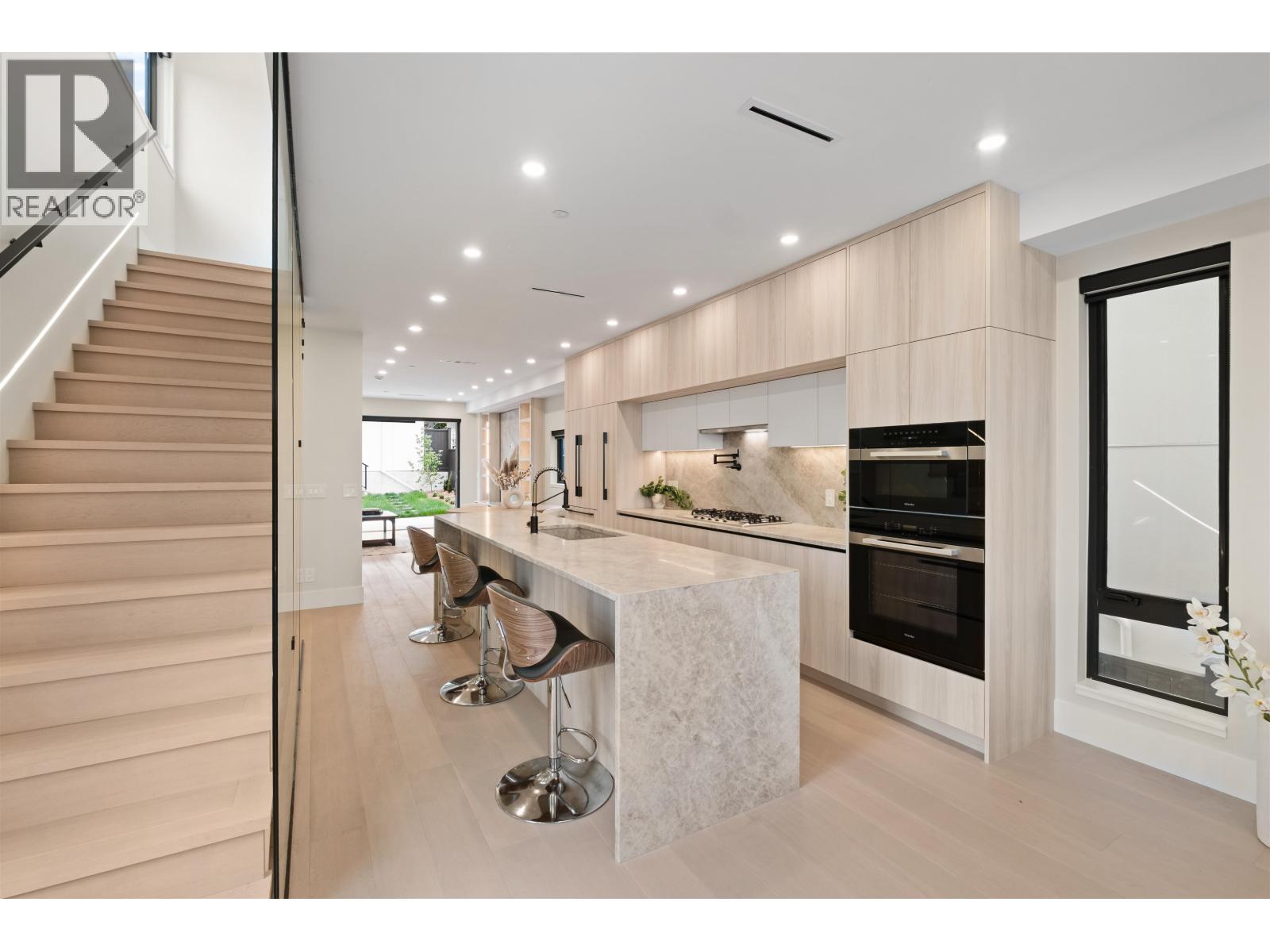 502 E 5th Street, North Vancouver, British Columbia  V7L 1M4 - Photo 13 - R3120962