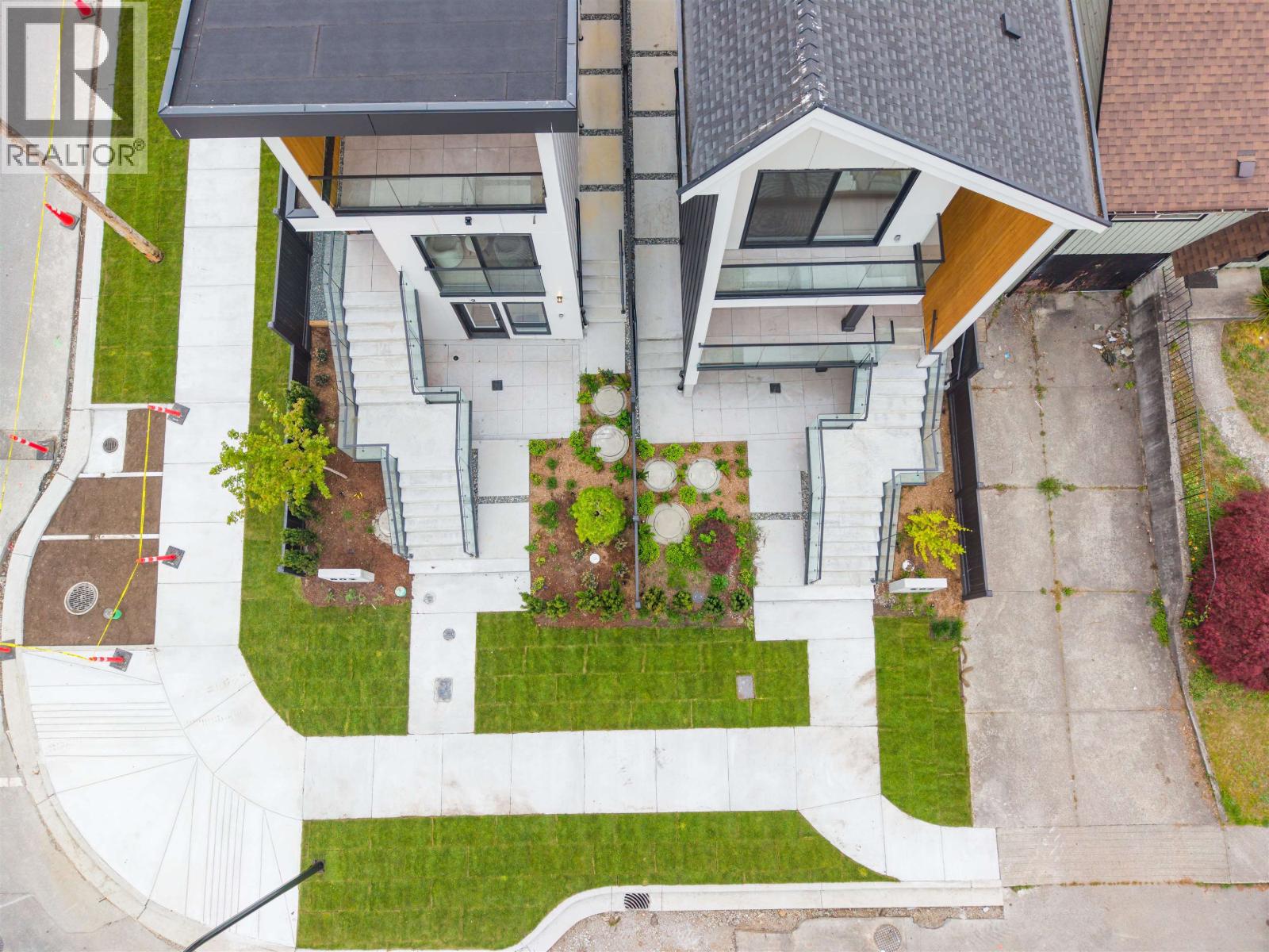 502 E 5th Street, North Vancouver, British Columbia  V7L 1M4 - Photo 40 - R3120962