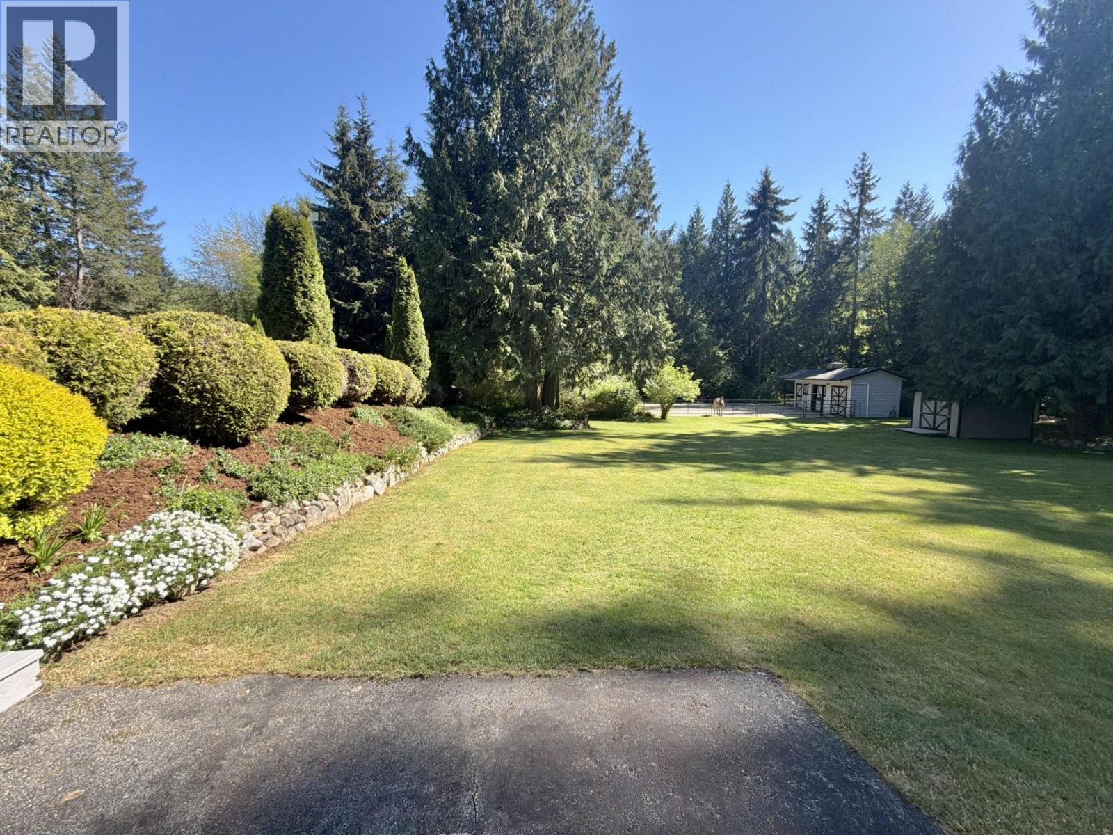 1499 Hanbury Road, Roberts Creek, British Columbia  V0N 2W1 - Photo 10 - R3120984