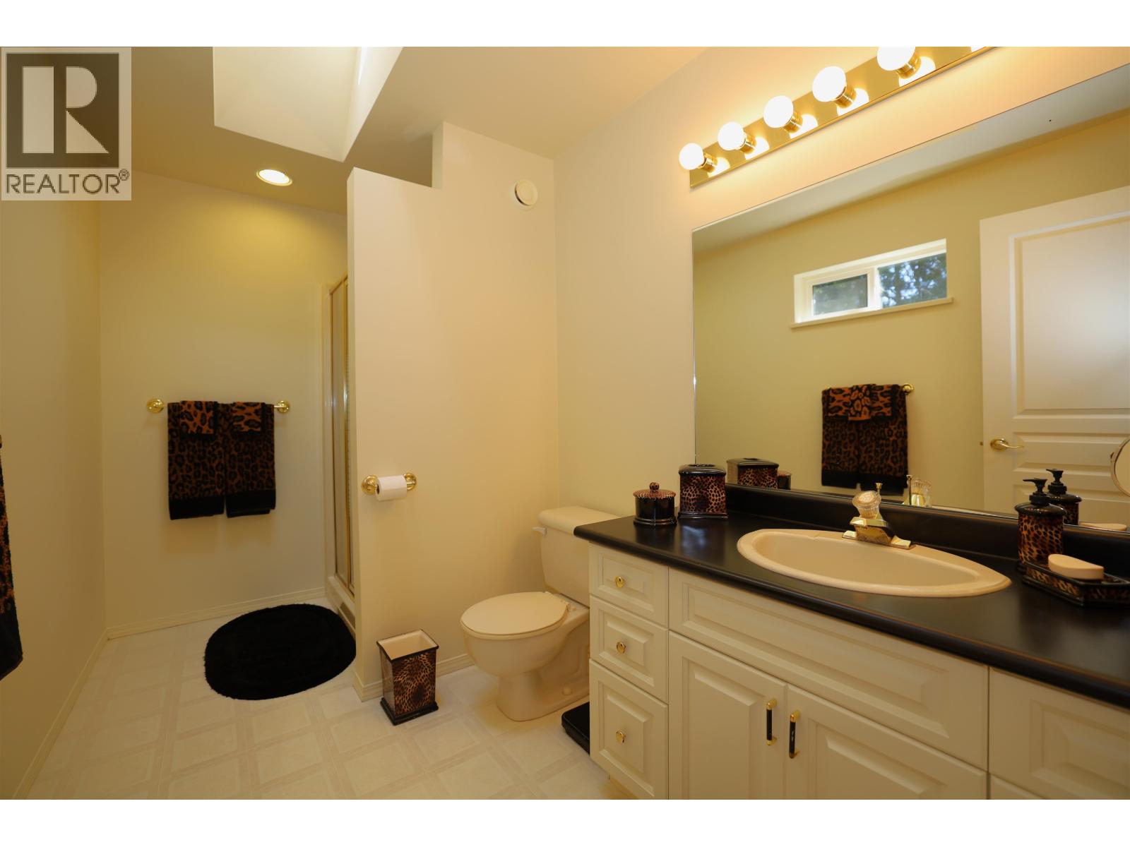 1499 Hanbury Road, Roberts Creek, British Columbia  V0N 2W1 - Photo 36 - R3120984