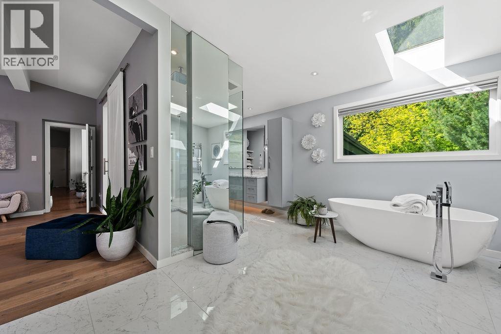 1098 Linnae Avenue, North Vancouver, British Columbia  V7R 1Z4 - Photo 28 - R3120995