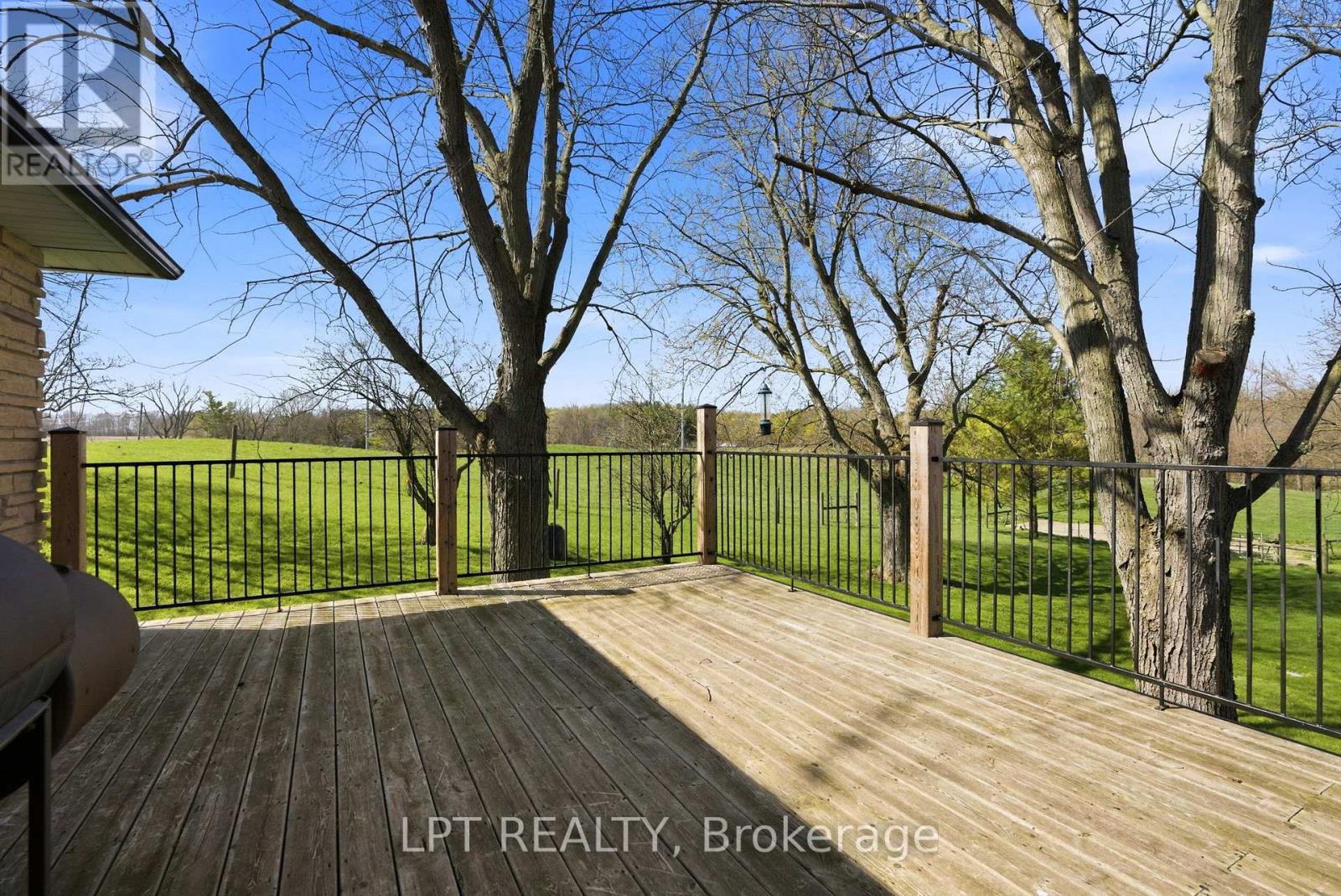 32299 Sylvan Road, North Middlesex, Ontario  N0M 2N0 - Photo 40 - X13098878