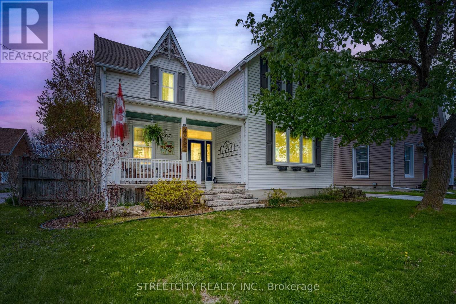 4332 Petrolia Line, Enniskillen, Ontario  N0N 1R0 - Photo 2 - X13098940