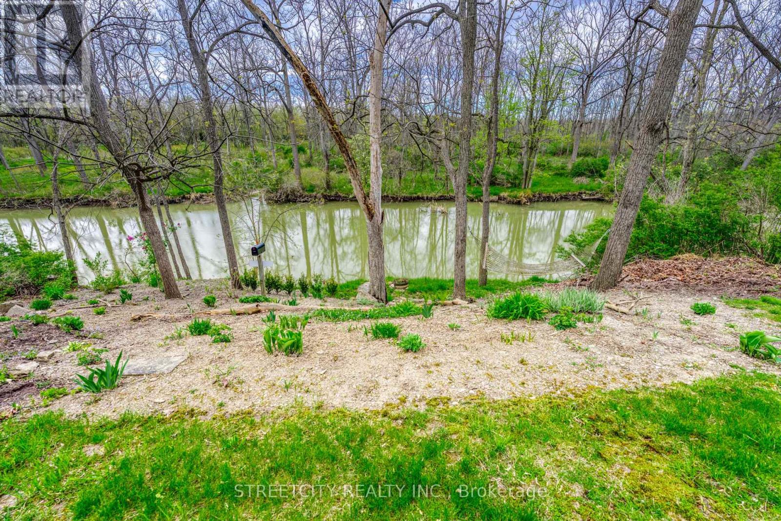 4332 Petrolia Line, Enniskillen, Ontario  N0N 1R0 - Photo 38 - X13098940