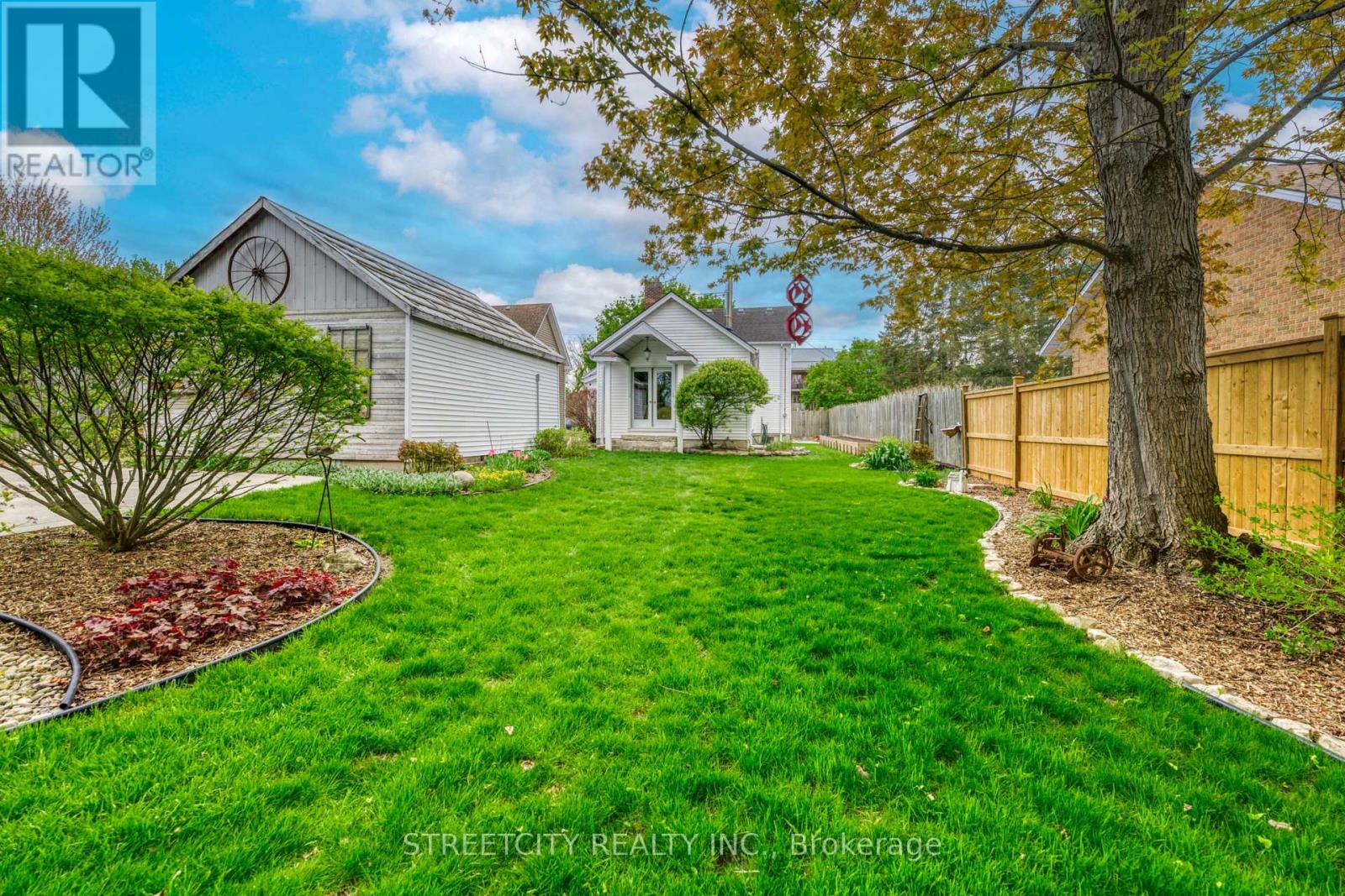 4332 Petrolia Line, Enniskillen, Ontario  N0N 1R0 - Photo 9 - X13098940