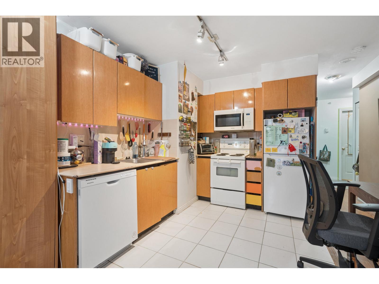 602 1189 Howe, Vancouver, British Columbia  V6Z 2X4 - Photo 10 - R3120980