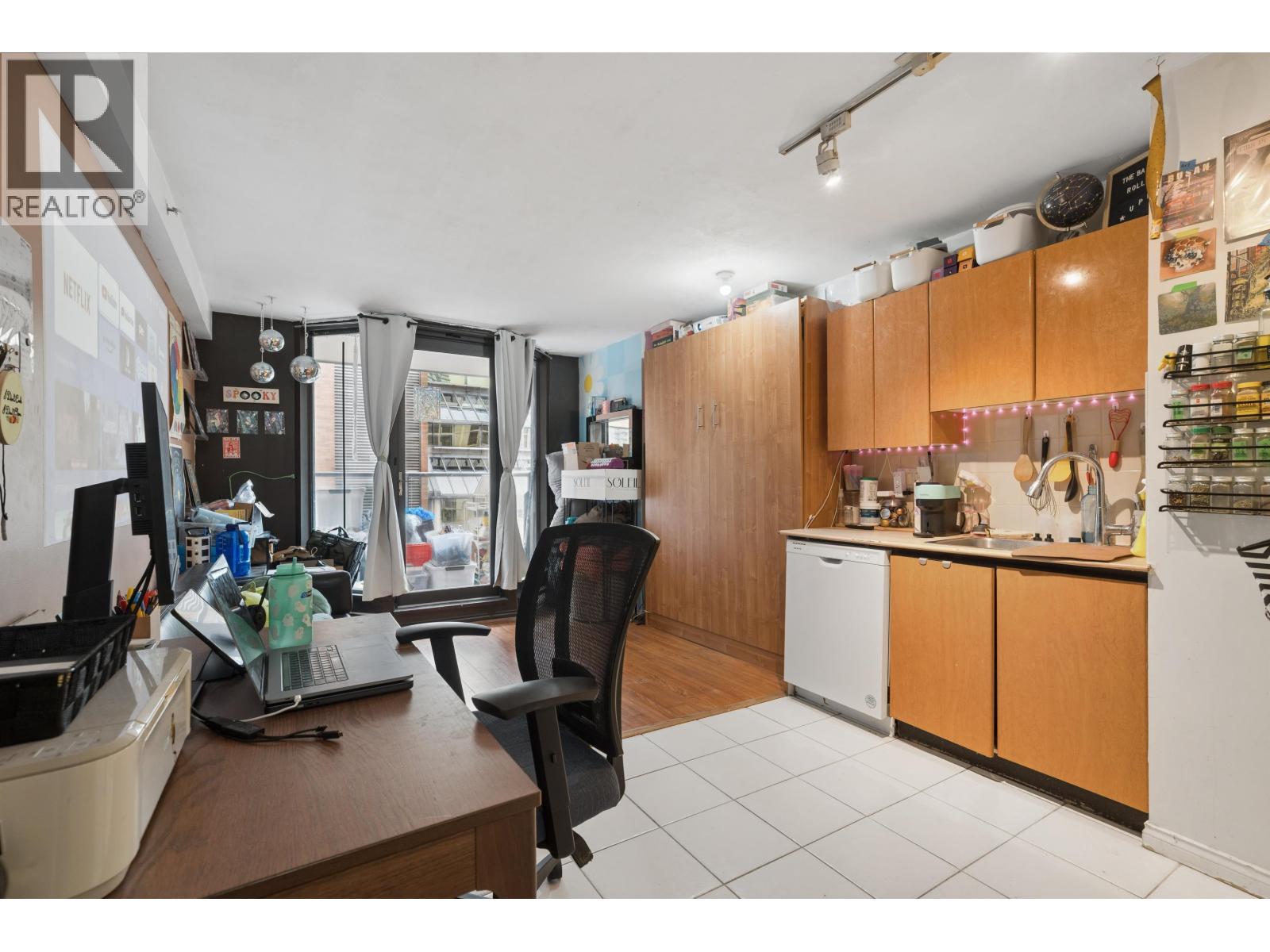 602 1189 Howe, Vancouver, British Columbia  V6Z 2X4 - Photo 6 - R3120980