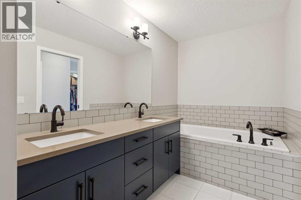 293 Masters Avenue Se, Calgary, Alberta  T3M 2C1 - Photo 28 - A2303855