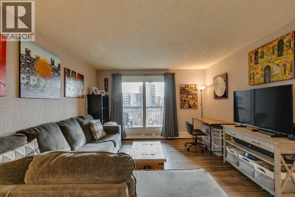 403, 220 13 Avenue Sw, Calgary, Alberta  T2R 1L6 - Photo 4 - A2308101