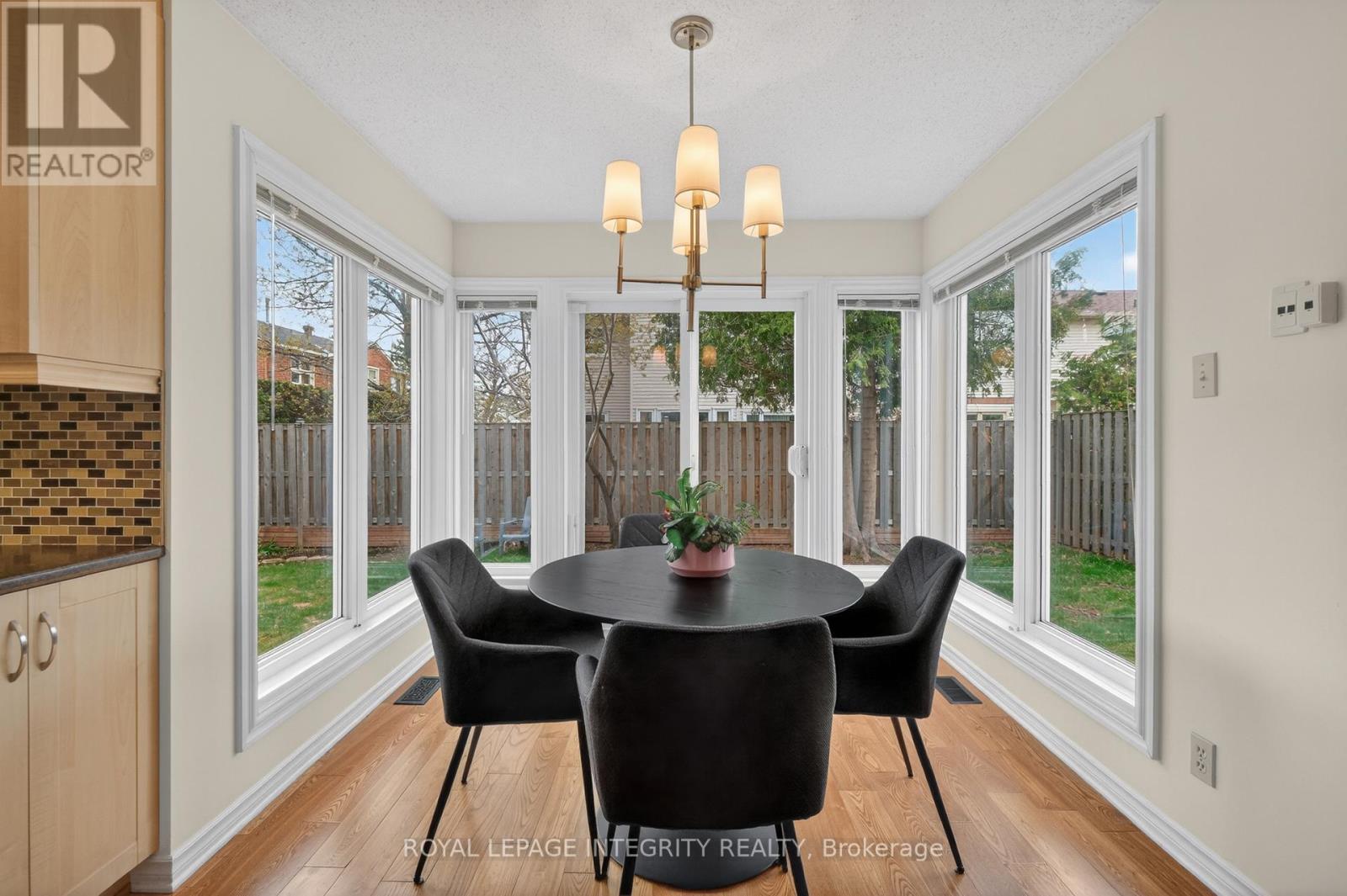 1393 Bouton D'or Way, Ottawa, Ontario  K1E 3L3 - Photo 15 - X13098798