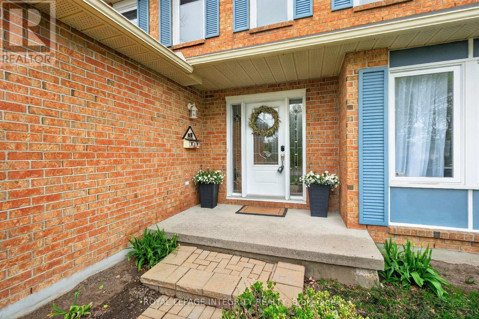 1393 Bouton D'or Way, Ottawa, Ontario  K1E 3L3 - Photo 4 - X13098798