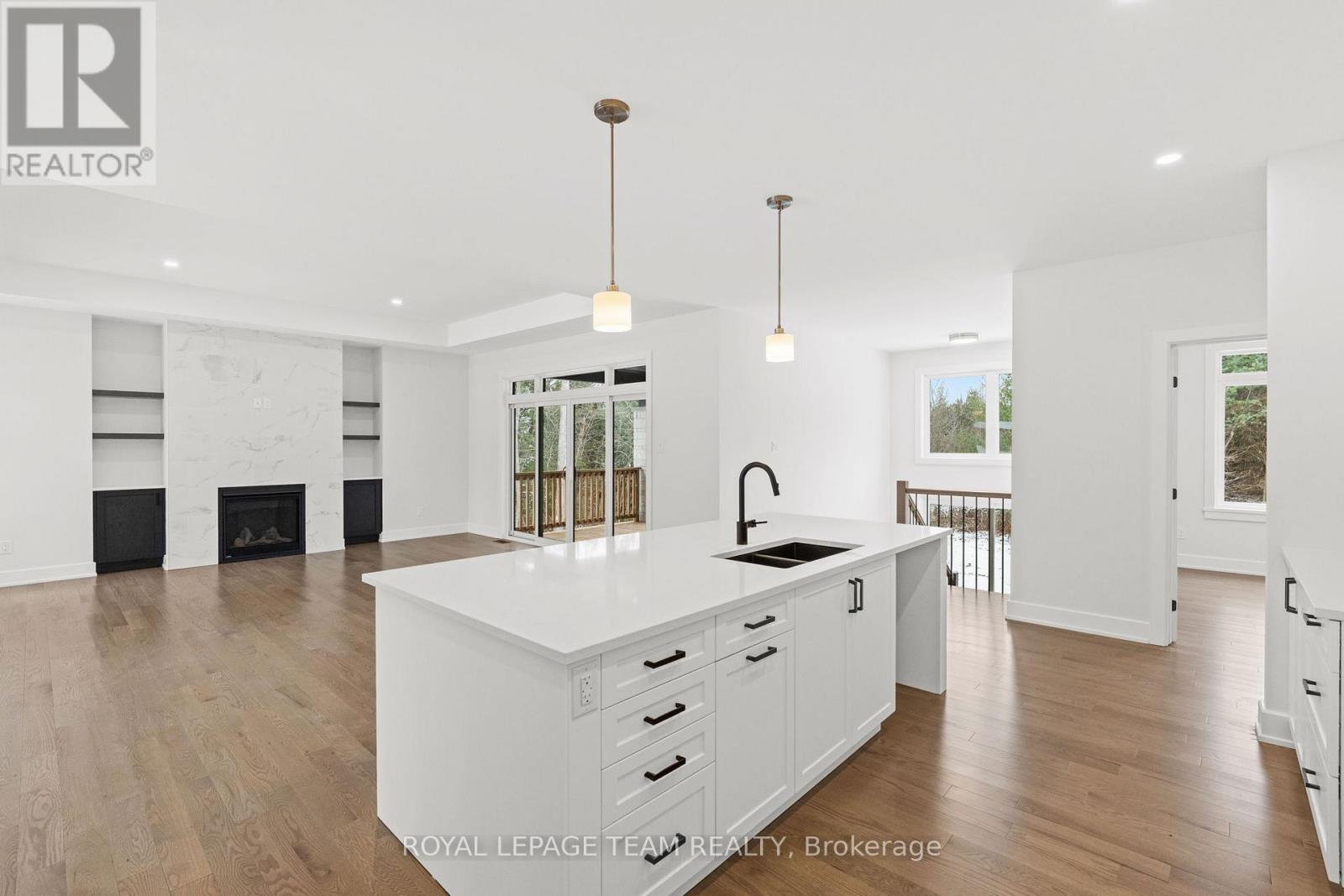 63 Hogan Drive, Mcnab/braeside, Ontario  K7S 0L1 - Photo 16 - X13098886