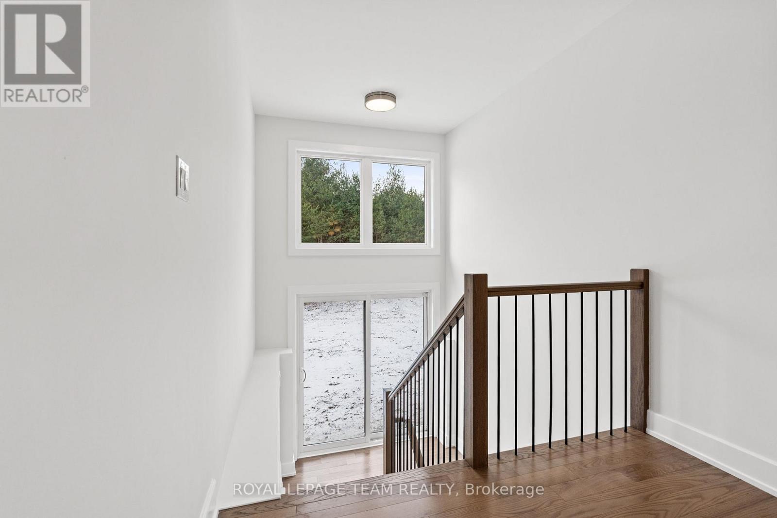 63 Hogan Drive, Mcnab/braeside, Ontario  K7S 0L1 - Photo 34 - X13098886