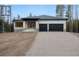 63 HOGAN DRIVE, McNab/Braeside, Ontario