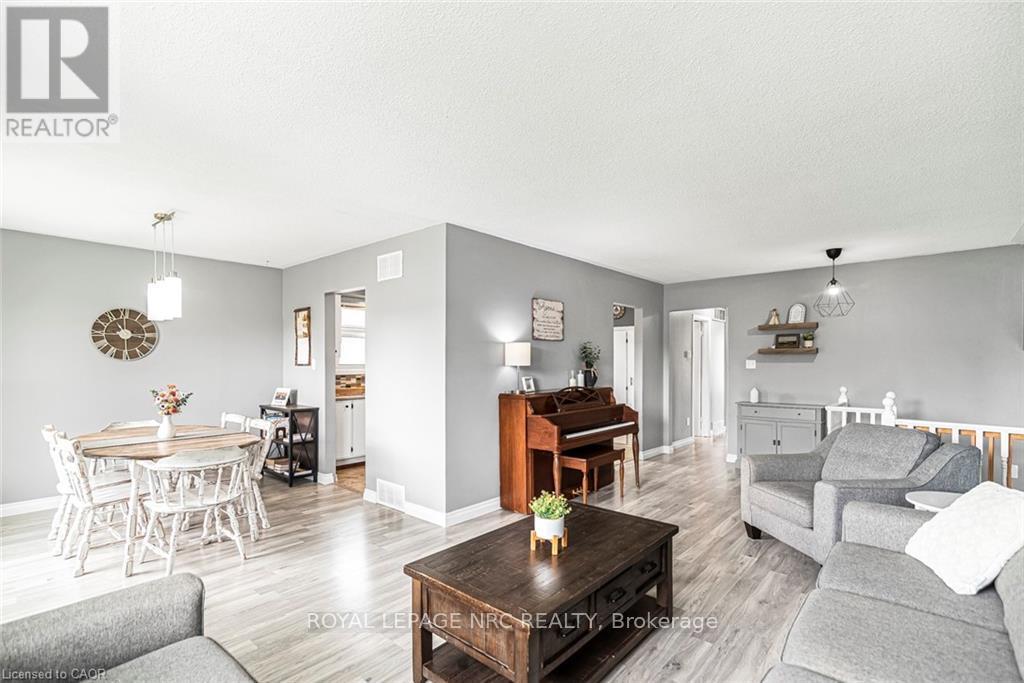 34 Oswego Park Road, Haldimand, Ontario  N1A 2W2 - Photo 7 - X13098802