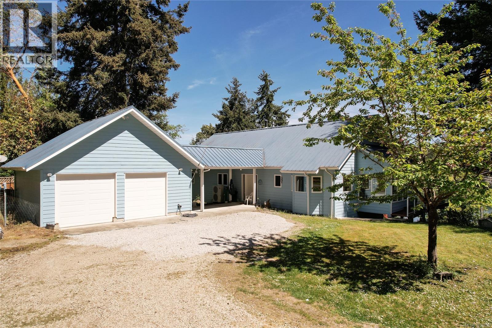 207 Welbury Dr, Salt Spring, British Columbia  V8K 2L7 - Photo 3 - 1030750