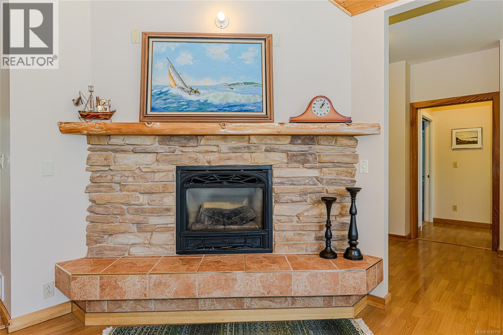 207 Welbury Dr, Salt Spring, British Columbia  V8K 2L7 - Photo 5 - 1030750