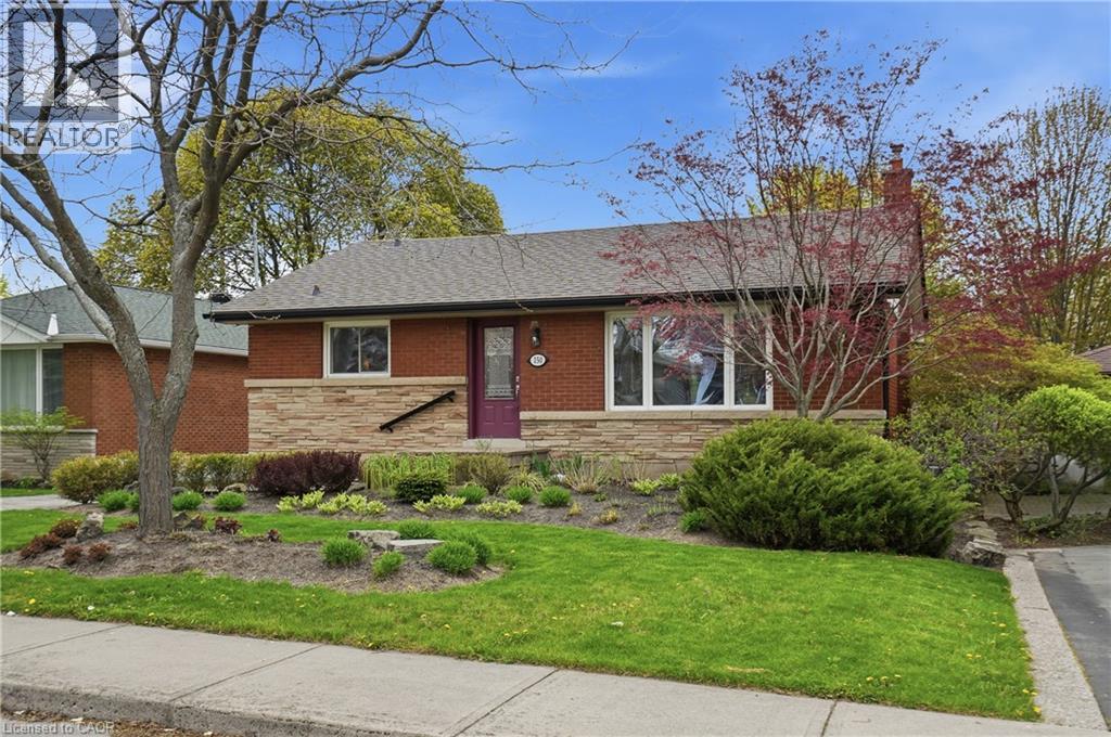 150 WEST 28TH Street, Hamilton, Ontario