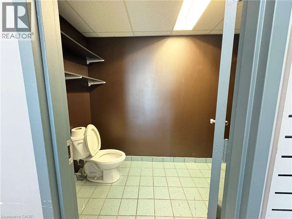 1815 Dundas Street Unit# 2, London, Ontario  N5W 3E6 - Photo 8 - 40827168