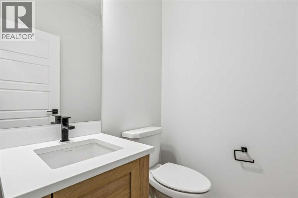144 Hotchkiss Common SE, Calgary, Alberta  T3S 0N8 - Photo 23 - A2286016