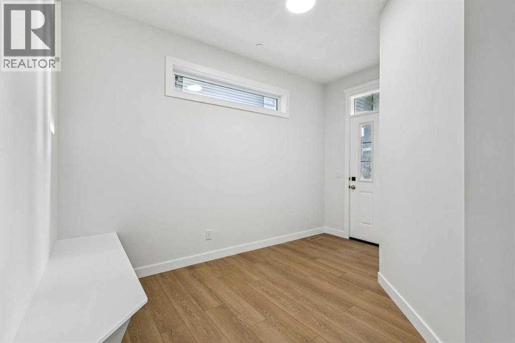 144 Hotchkiss Common SE, Calgary, Alberta  T3S 0N8 - Photo 4 - A2286016
