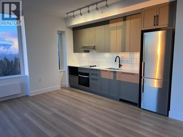 502 8750 University Crescent, Burnaby, British Columbia  V5A 0G9 - Photo 8 - R3119899