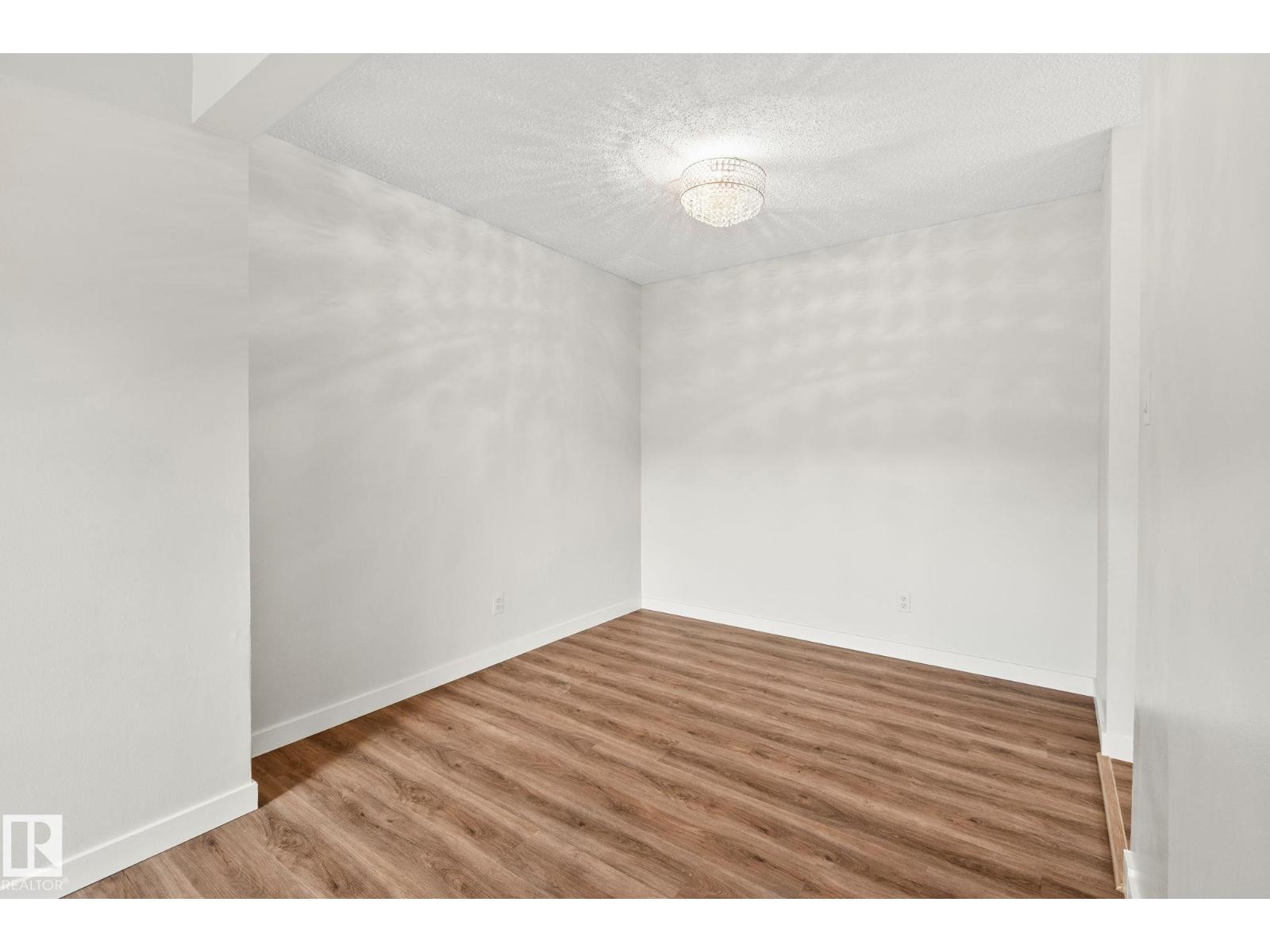 94 Belmead Gardens Gd Nw, Edmonton, Alberta  T5T 1J1 - Photo 5 - E4486368