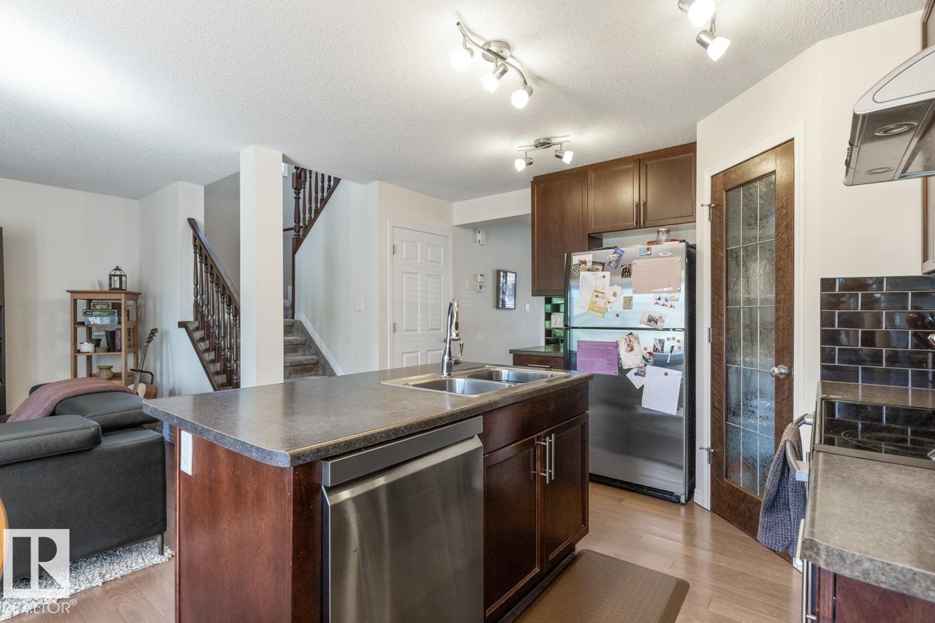 7641 Schmid Cr Nw, Edmonton, Alberta  T6R 0K8 - Photo 10 - E4486370
