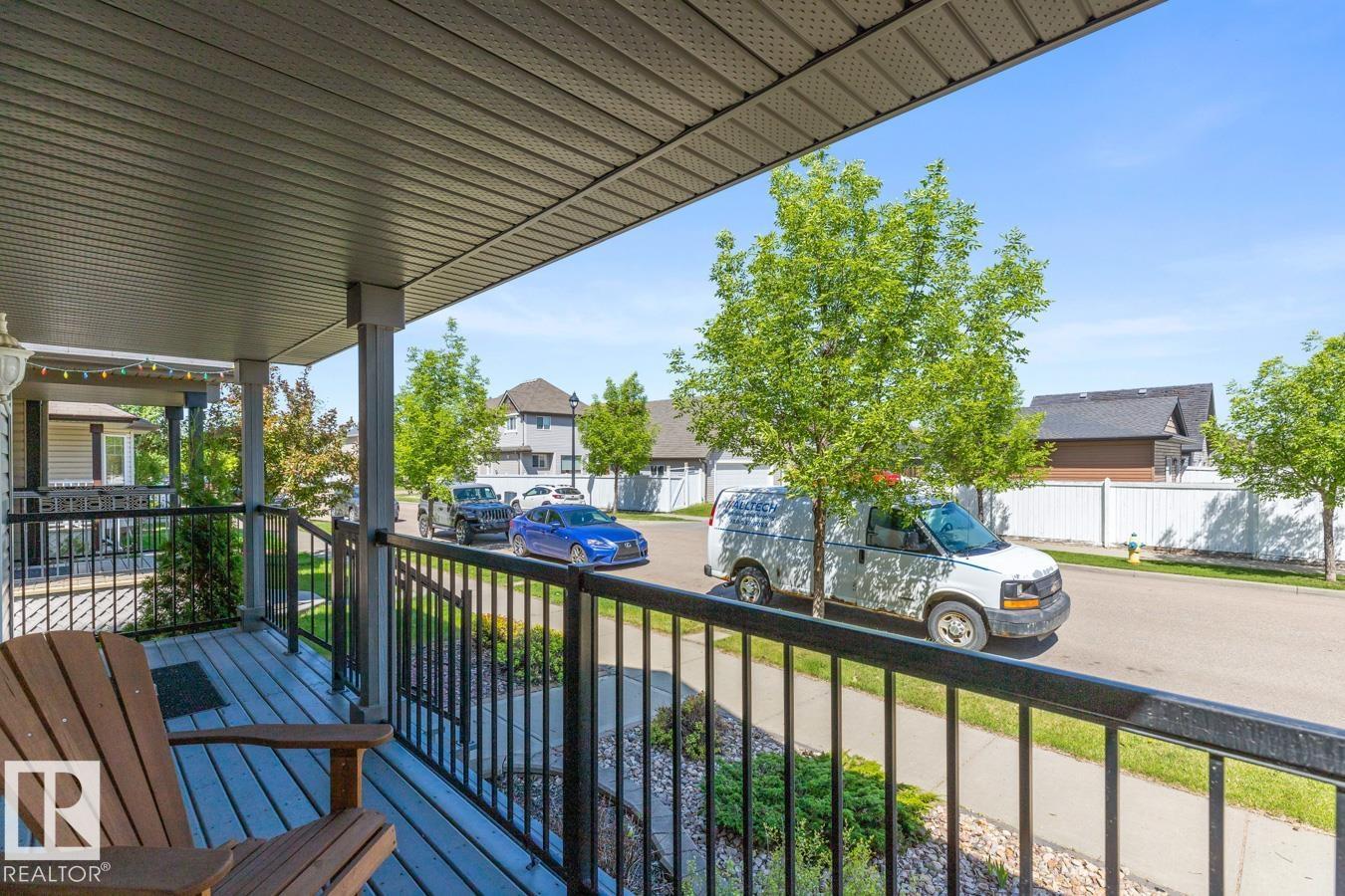 7641 Schmid Cr Nw, Edmonton, Alberta  T6R 0K8 - Photo 2 - E4486370