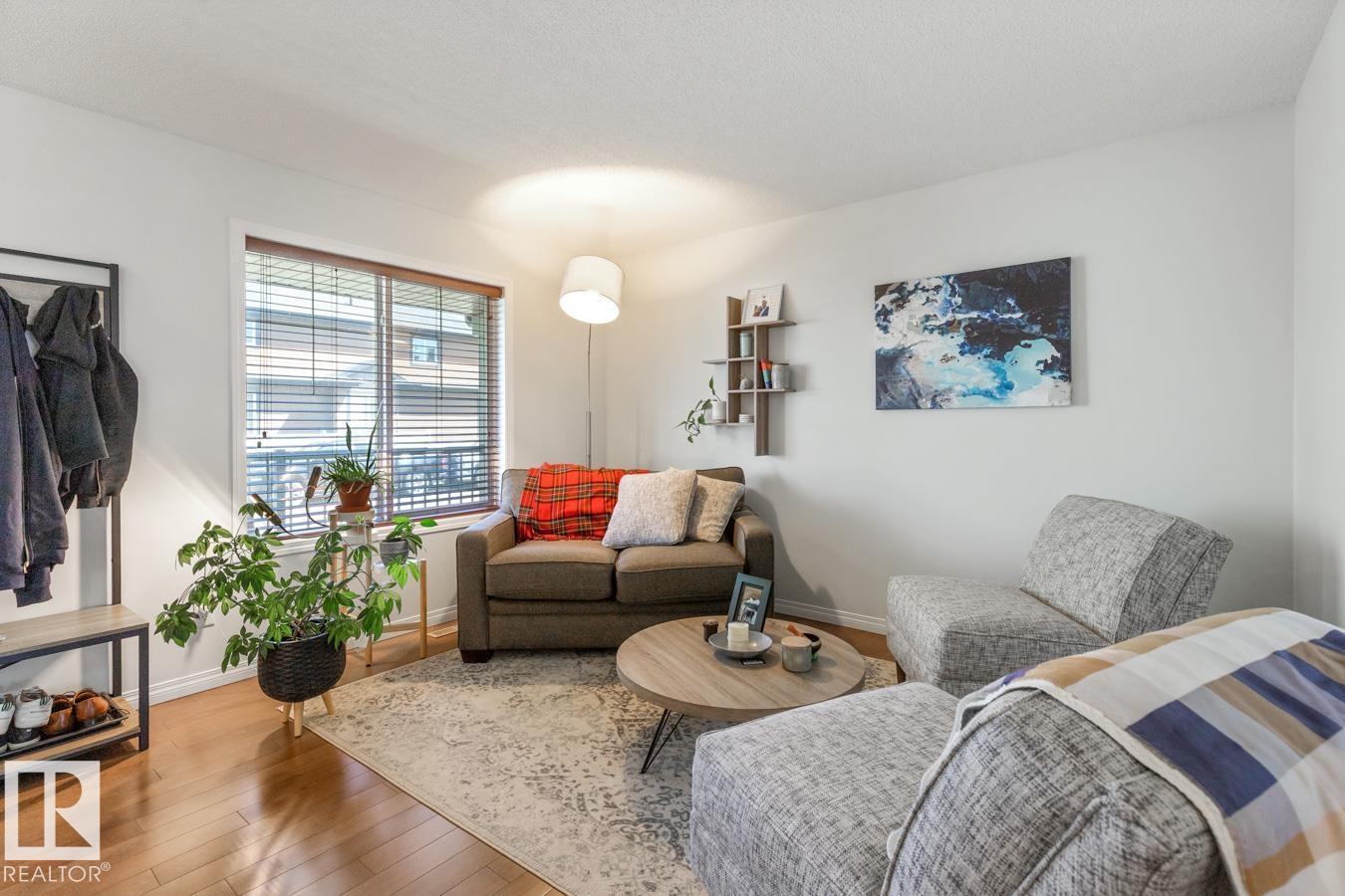 7641 Schmid Cr Nw, Edmonton, Alberta  T6R 0K8 - Photo 5 - E4486370