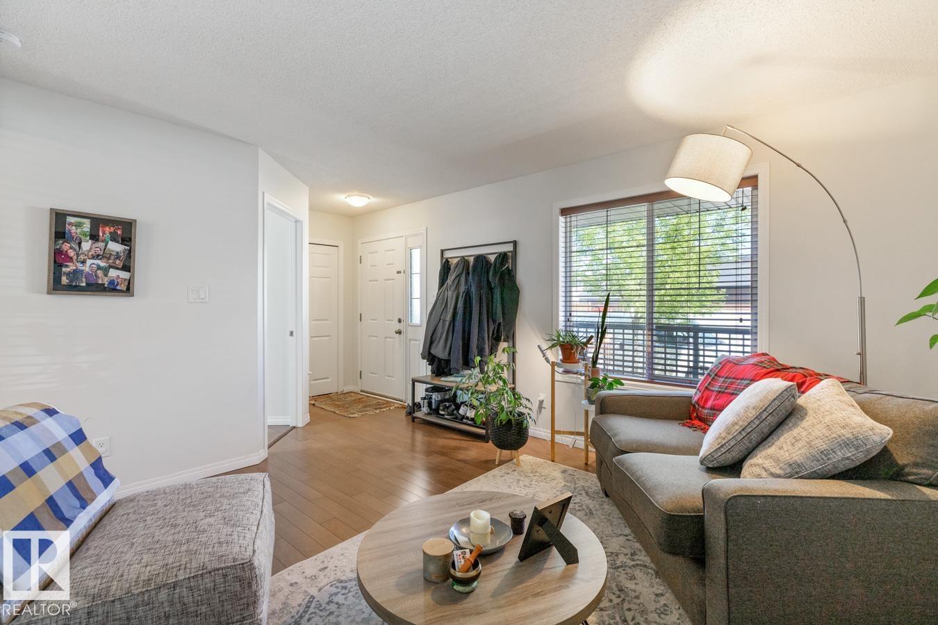 7641 Schmid Cr Nw, Edmonton, Alberta  T6R 0K8 - Photo 6 - E4486370