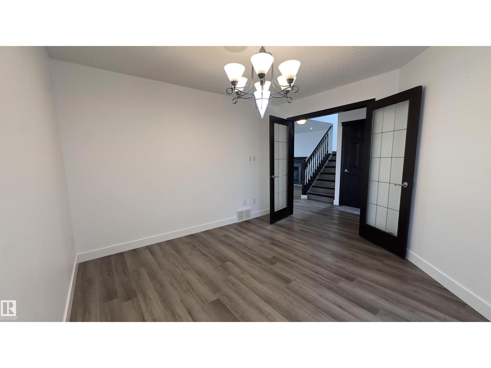 20015 50 Av Nw, Edmonton, Alberta  T5R 5X3 - Photo 11 - E4486367