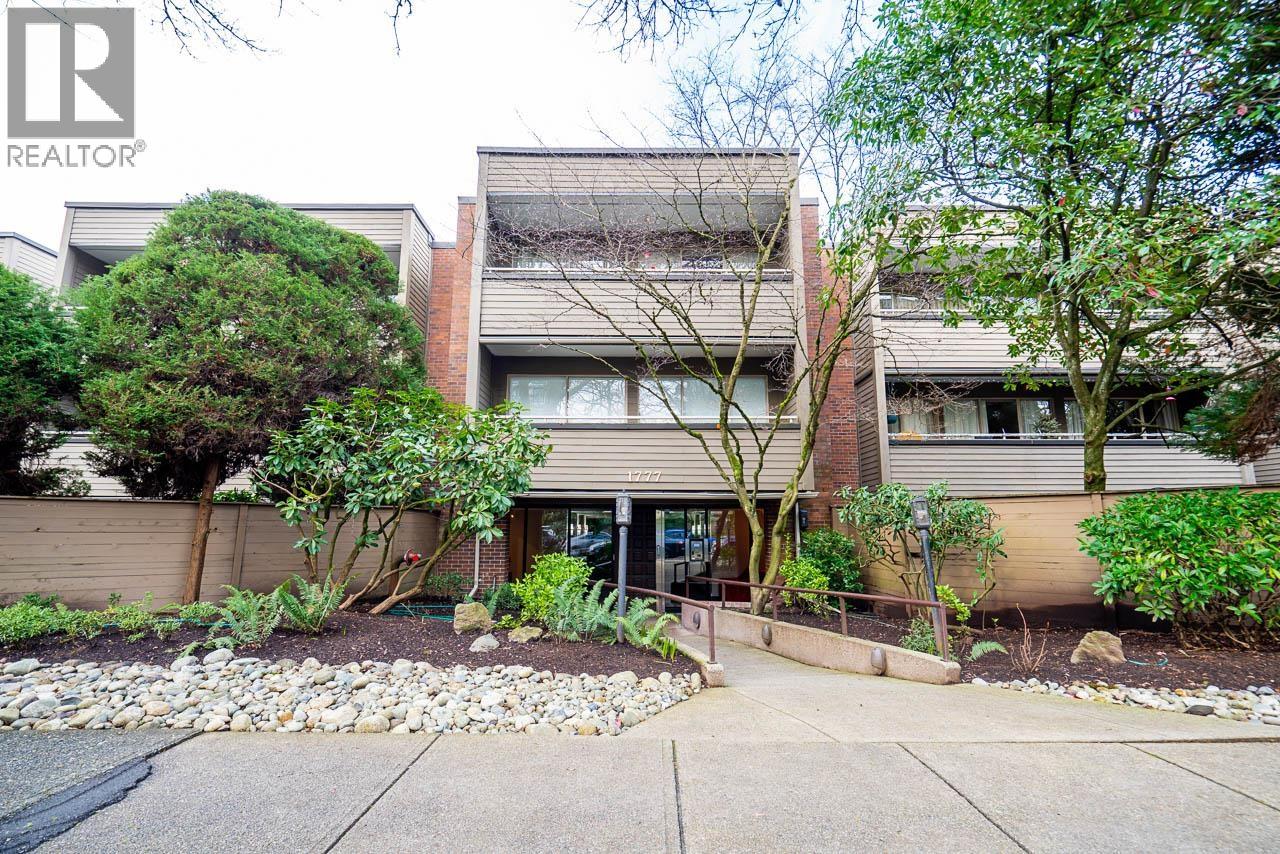 111 1777 West 13th Avenue, Vancouver, British Columbia  V6J 2H2 - Photo 1 - R3120896