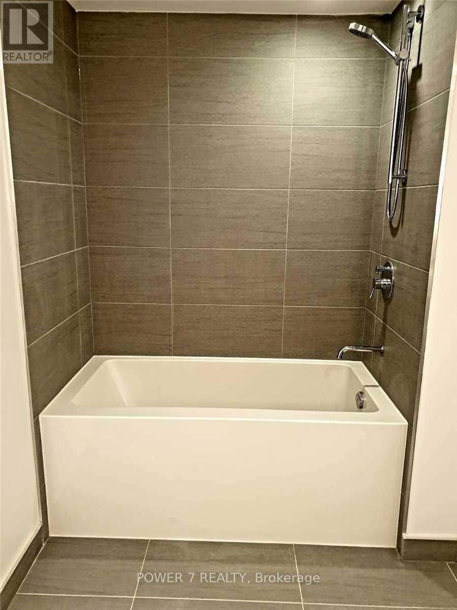 911 - 161 Roehampton Avenue, Toronto, Ontario  M4P 0C8 - Photo 11 - C13098822