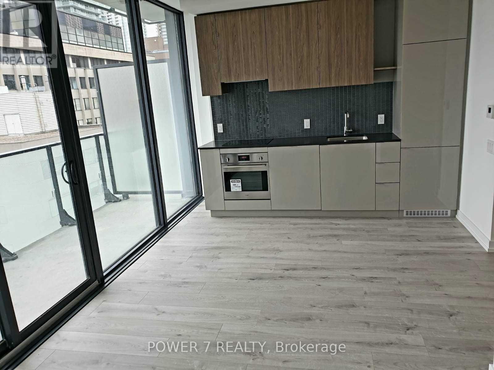 911 - 161 Roehampton Avenue, Toronto, Ontario  M4P 0C8 - Photo 4 - C13098822
