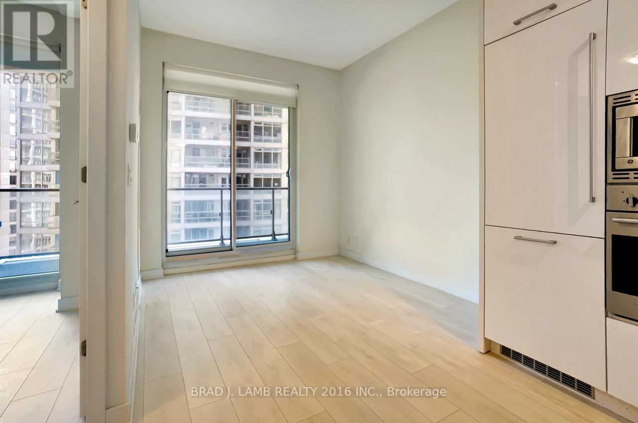 605 - 2221 Yonge Street, Toronto, Ontario  M4S 2B5 - Photo 5 - C13098944